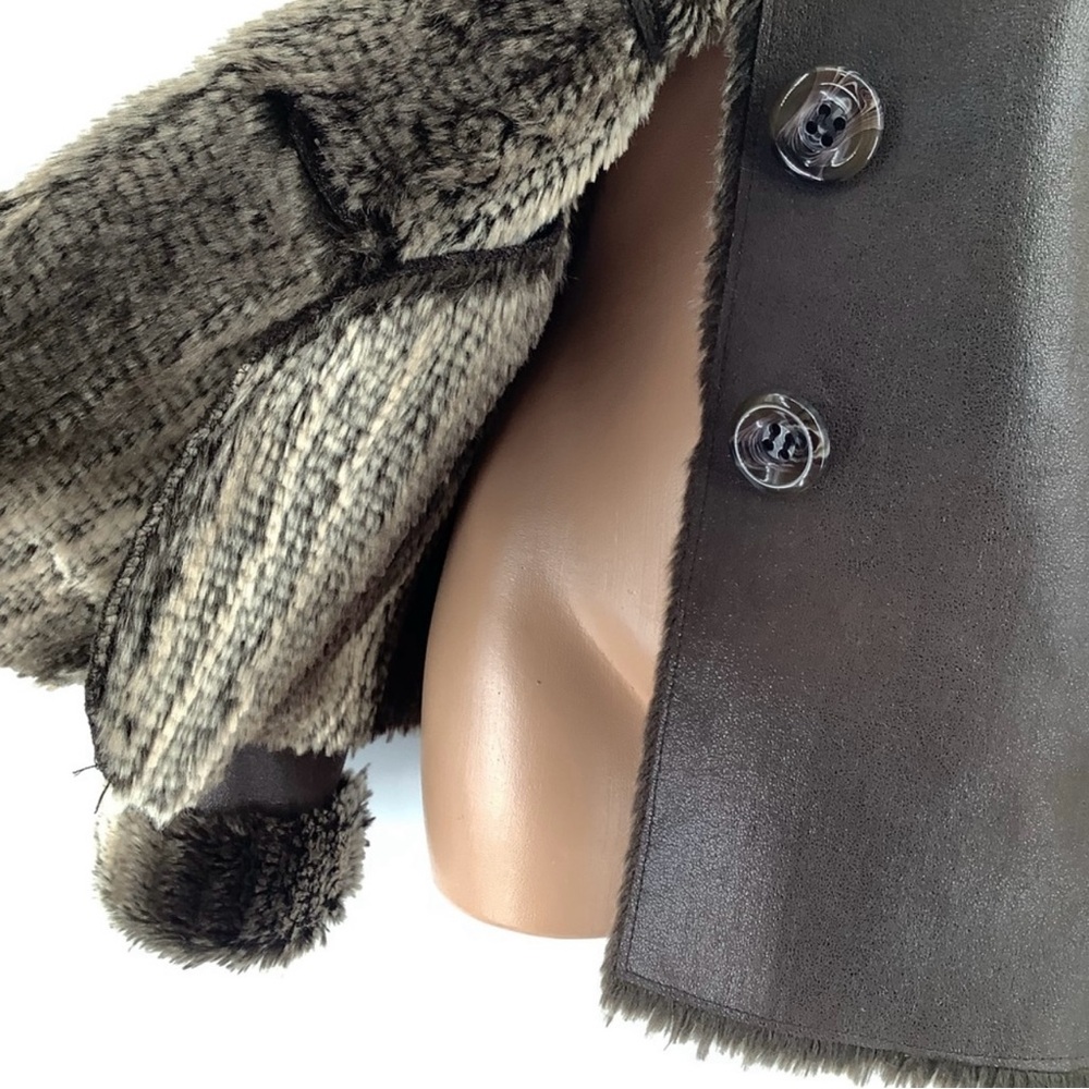 CHICO’s Brown Faux Fur Trimmed Women's Jacket - Picture 14 of 16